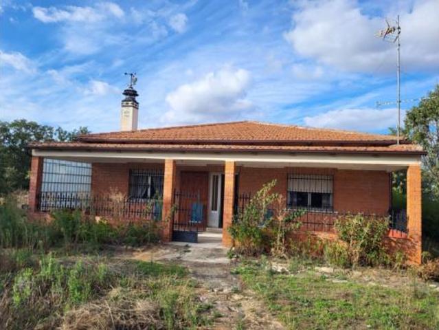 Chalet en venta en Serradilla Del Arroyo, Castilla y León