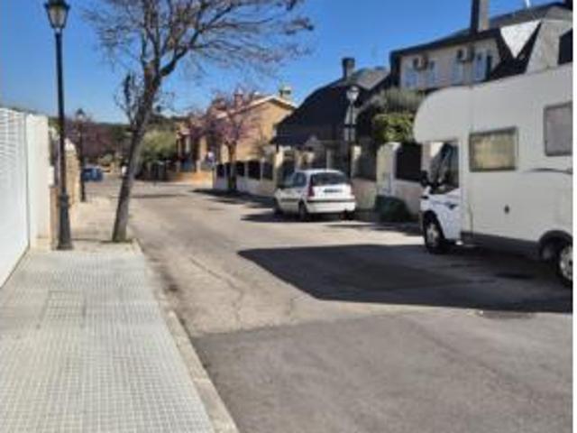 Chalet en venta en Serranillos Del Valle, Madrid