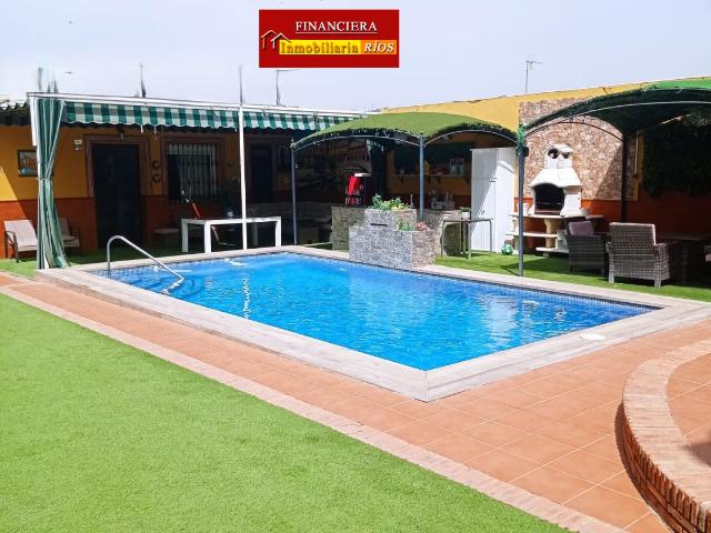 Chalet en venta en Alcalá De Guadaíra, Andalucía