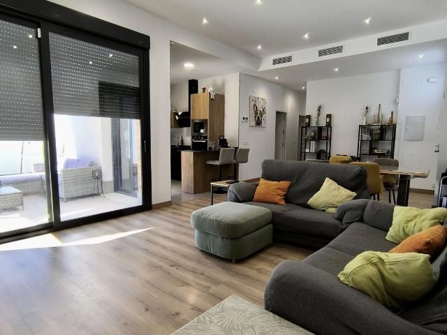 Chalet en venta en Umbrete, Andalucía