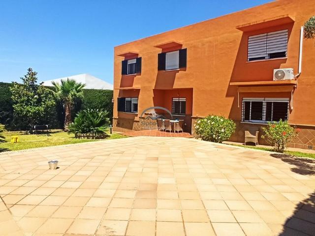 Chalet en venta en Barrio de Nicolás, Gines