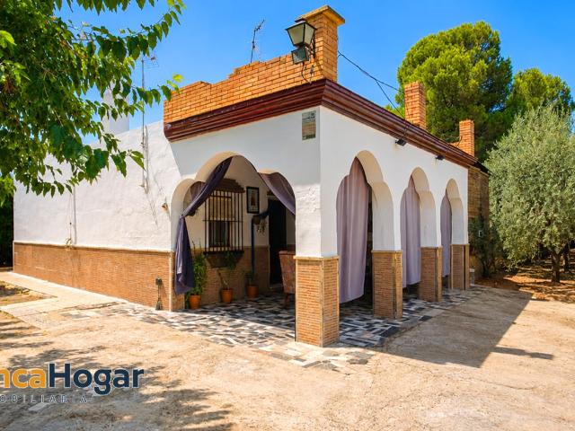 Chalet en venta en Arahal, Andalucía