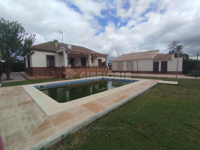 Chalet en venta en Urbanización El Higueral, Mairena Del Alcor