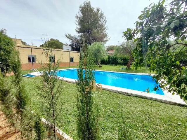 Chalet en venta en Alcalá De Guadaíra, Andalucía