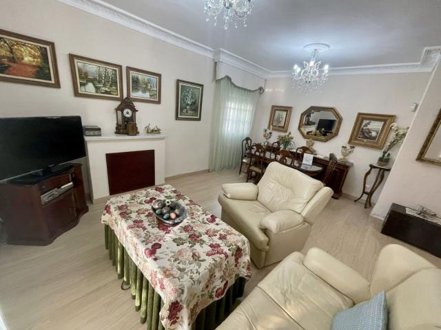 Chalet en venta en Barrio de Nicolás, Gines