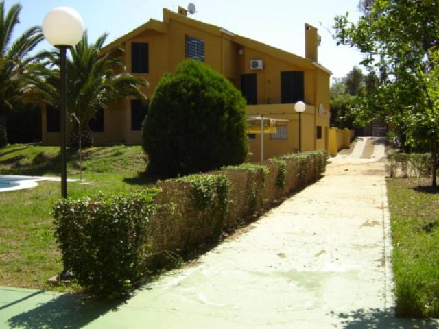 Chalet en venta en Distrito de Quinto, Dos Hermanas