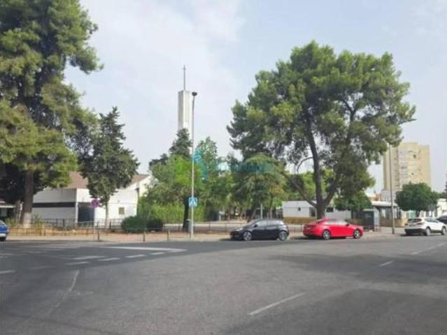 Chalet en venta en Cerro-Amate, Sevilla