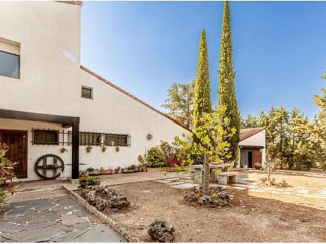 Villa en venta en Sevilla La Nueva, Los Cortijos