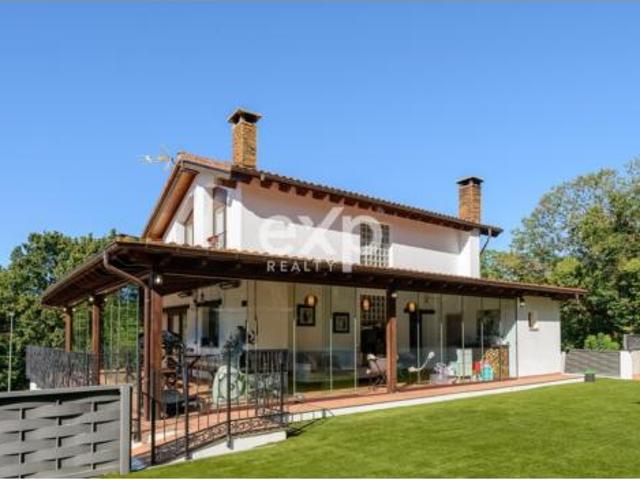 Chalet en venta en Santa Marina, Siero