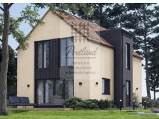 Chalet en venta en Ferrera, Siero