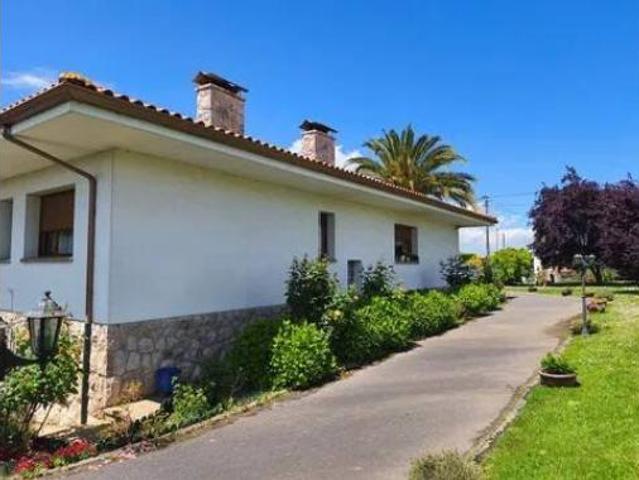Chalet en venta en Siero, Asturias