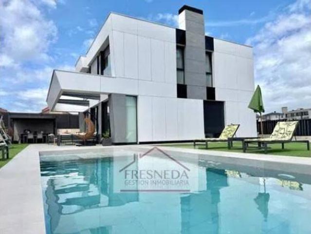Chalet en venta en Siero, Asturias