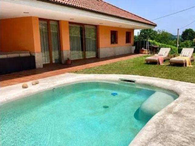 Chalet en venta en Siero, Asturias