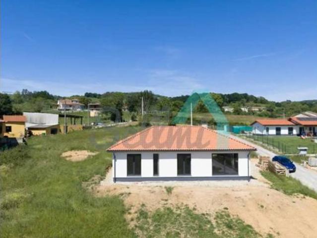 Chalet en venta en Espiniella, Siero