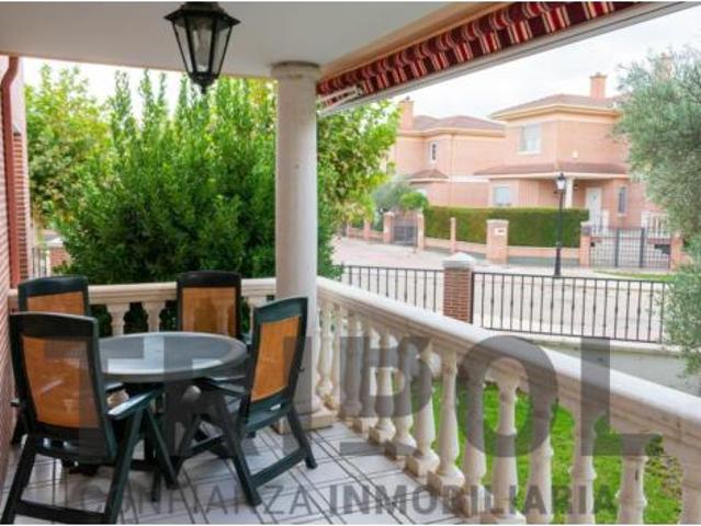 Chalet en venta en Canedos, Simancas