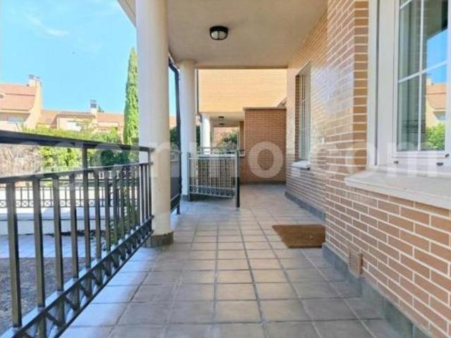 Chalet en venta en Urbanización Entrepinos, Simancas