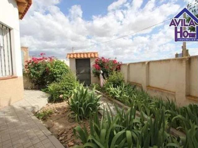 Chalet en venta en Sinlabajos, Castilla y León