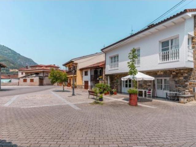 Chalet en venta en Sobrescobio, Asturias
