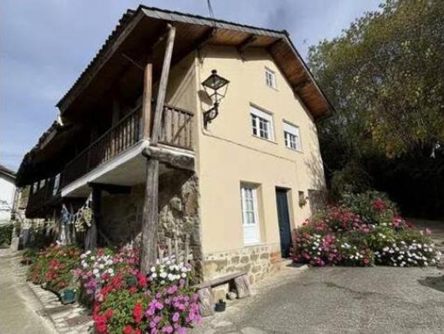 Chalet en venta en Sobrescobio, Asturias