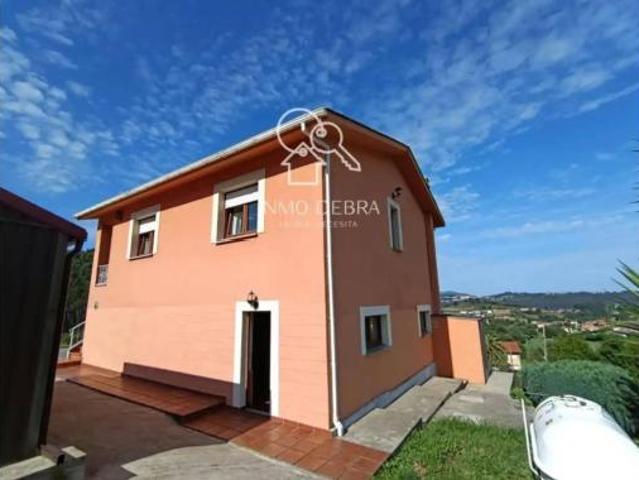 Chalet en venta en Soto Del Barco, Asturias