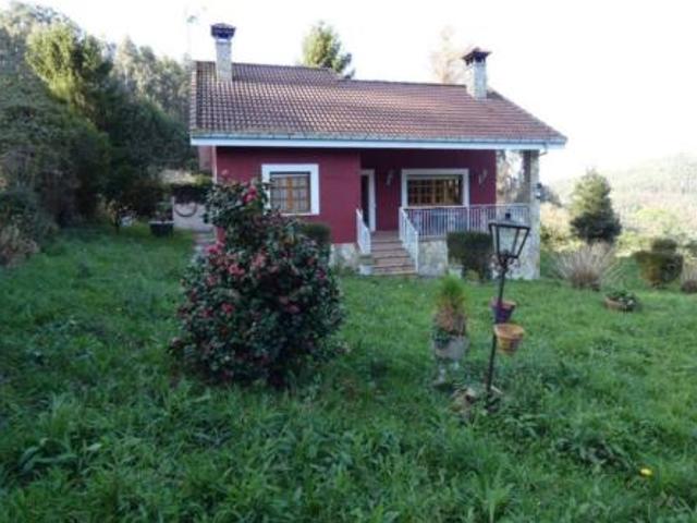Chalet en venta en Soto Del Barco, Asturias