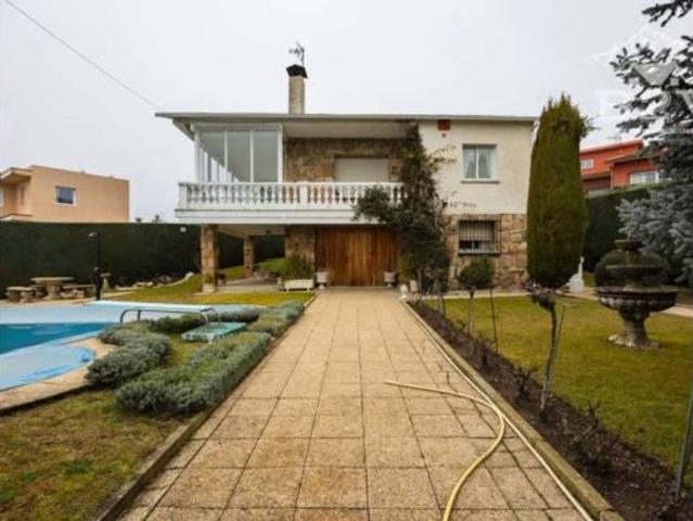 Villa en venta en Soto Del Real