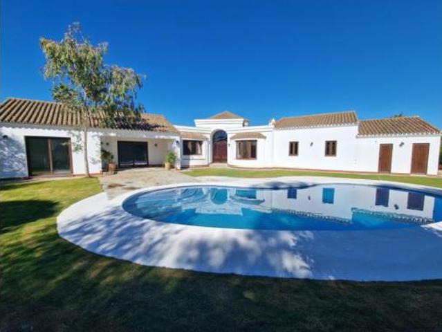 Chalet en venta en Sotogrande, Campo de Gibraltar