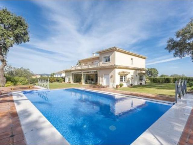 Chalet en venta en Sotogrande, Campo de Gibraltar