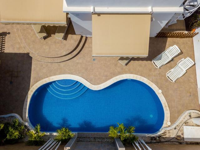 Chalet en venta en Los Olivos, Adeje