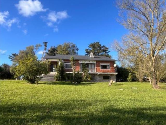 Chalet en venta en Ongayo, Suances