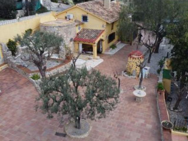 Chalet en venta en la Marina Baixa, Valencia