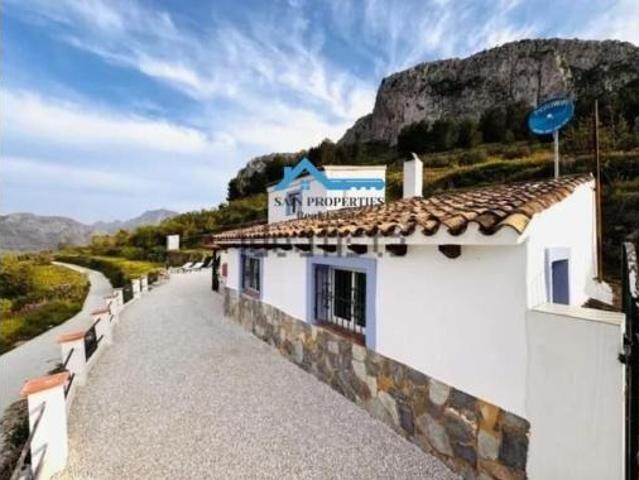 Chalet en venta en la Marina Baixa, Valencia