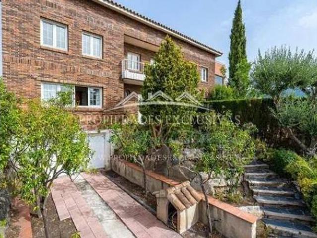Chalet en venta en Rials, Teià