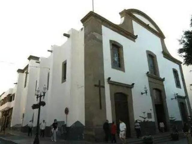 Chalet en venta en San José de las Longueras, Telde