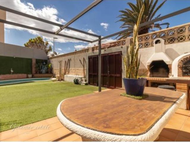 Chalet en venta en Los Melones, Telde