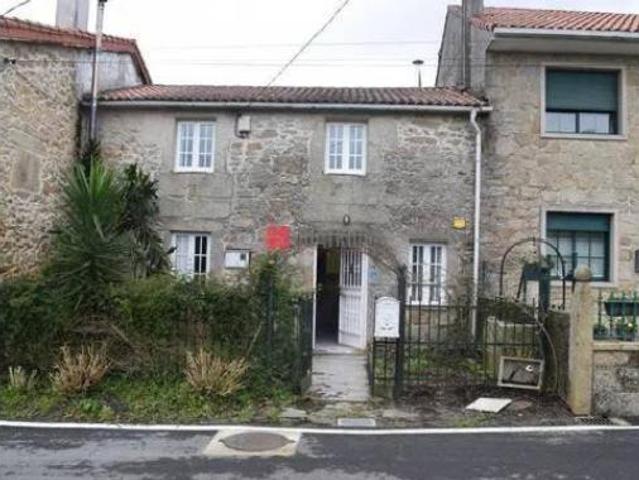 Chalet en venta en A Areeira, Teo