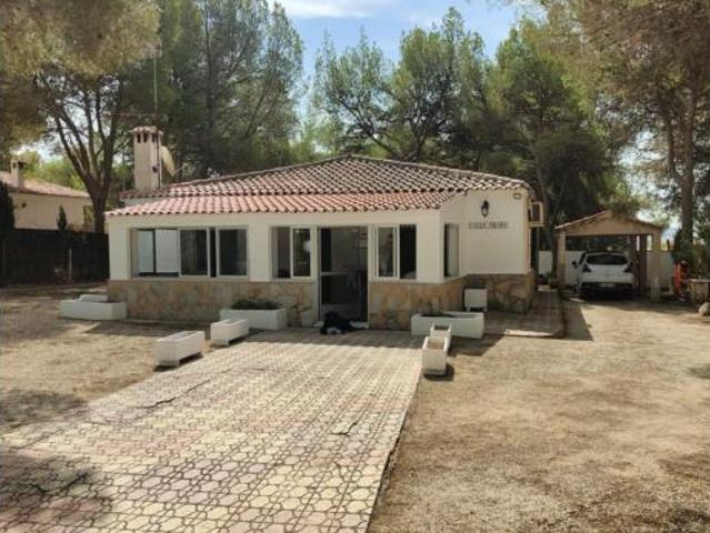 Villa en venta en Tibi