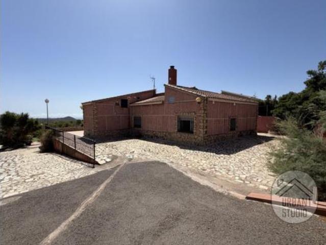 Chalet en venta en l'Alcoià, Valencia