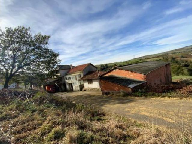 Chalet en venta en Tineo, Asturias