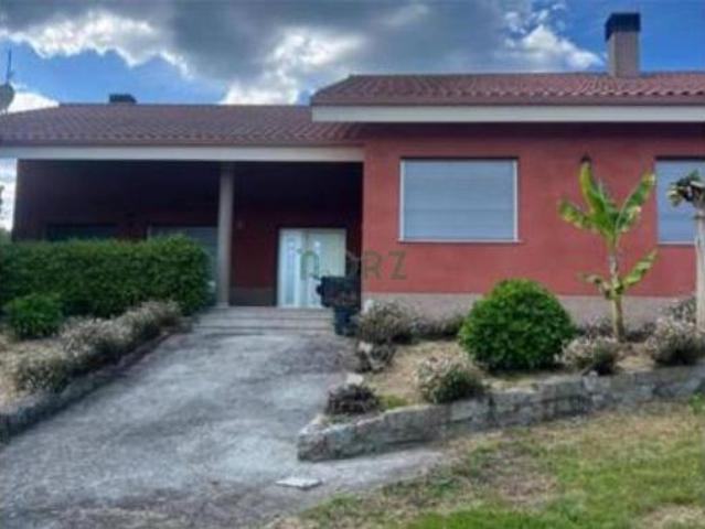 Chalet en venta en Ourense, Galicia