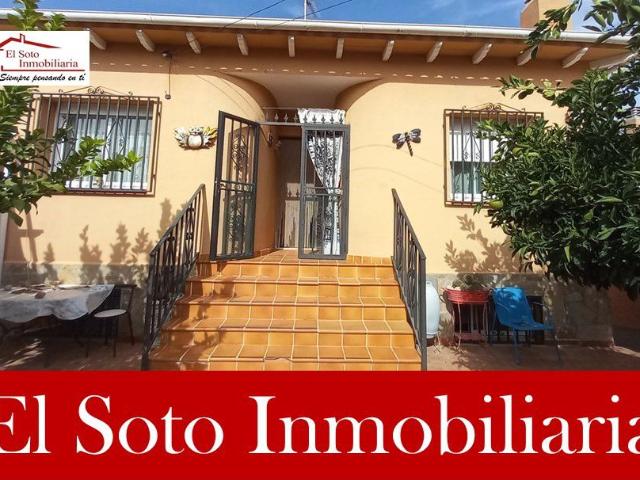 Chalet en venta en Méntrida, Castilla-La Mancha