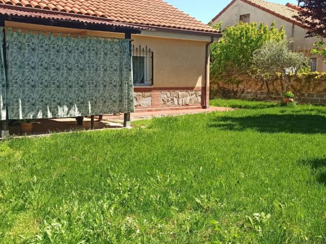Villa en venta en Novés