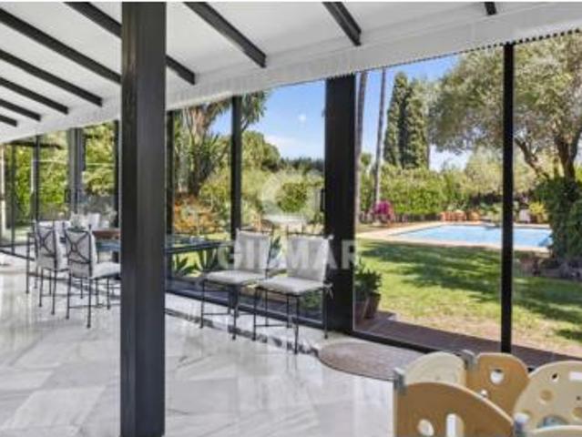 Chalet en venta en Tomares, Sevilla