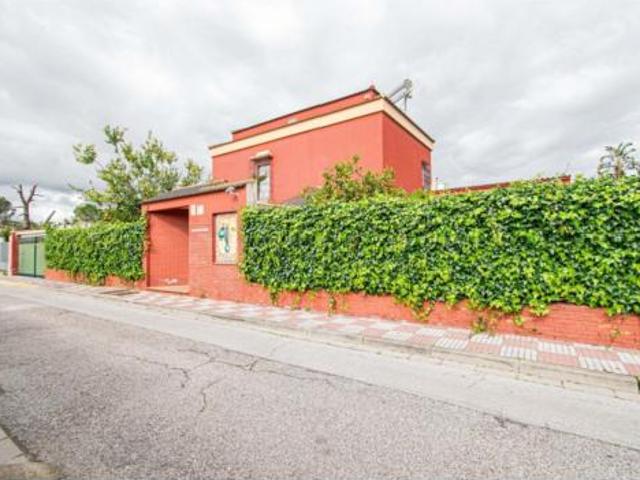 Chalet en venta en Las Almenas, Tomares