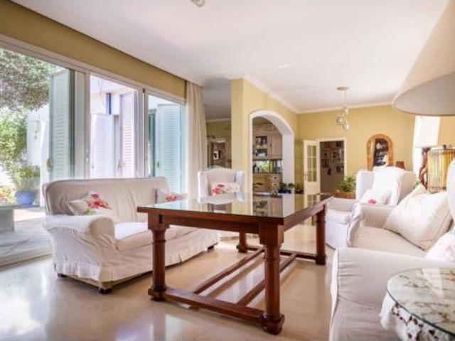 Chalet en venta en Santa Eufemia, Tomares