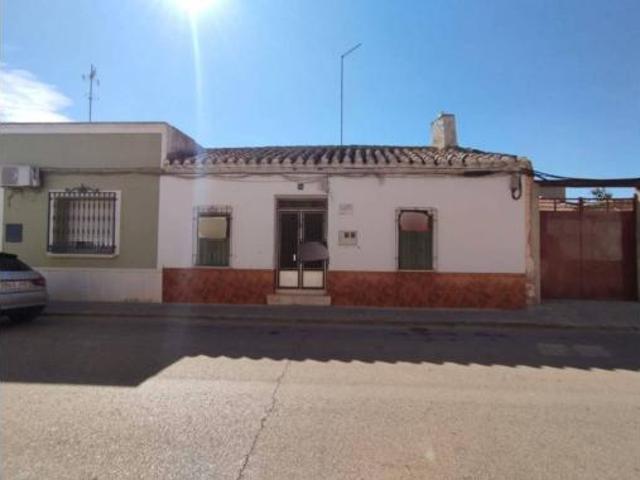 Chalet en venta en Tomelloso, Castilla-La Mancha