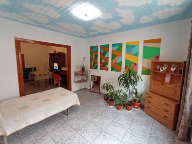 Chalet en venta en Tomelloso, Castilla-La Mancha