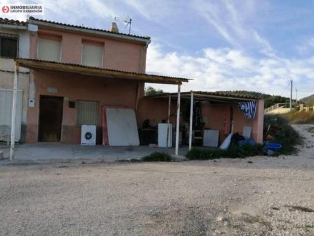Chalet en venta en Tomelloso, Castilla-La Mancha