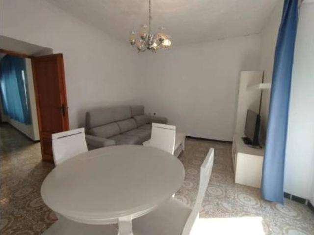 Chalet en venta en Tomelloso, Castilla-La Mancha