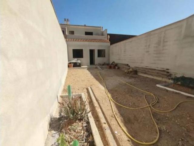 Chalet en venta en Tomelloso, Castilla-La Mancha
